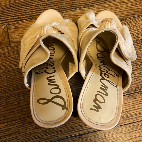 Sam Edelman Slide On Block Heel Suede Sandals - Picture 6 of 7